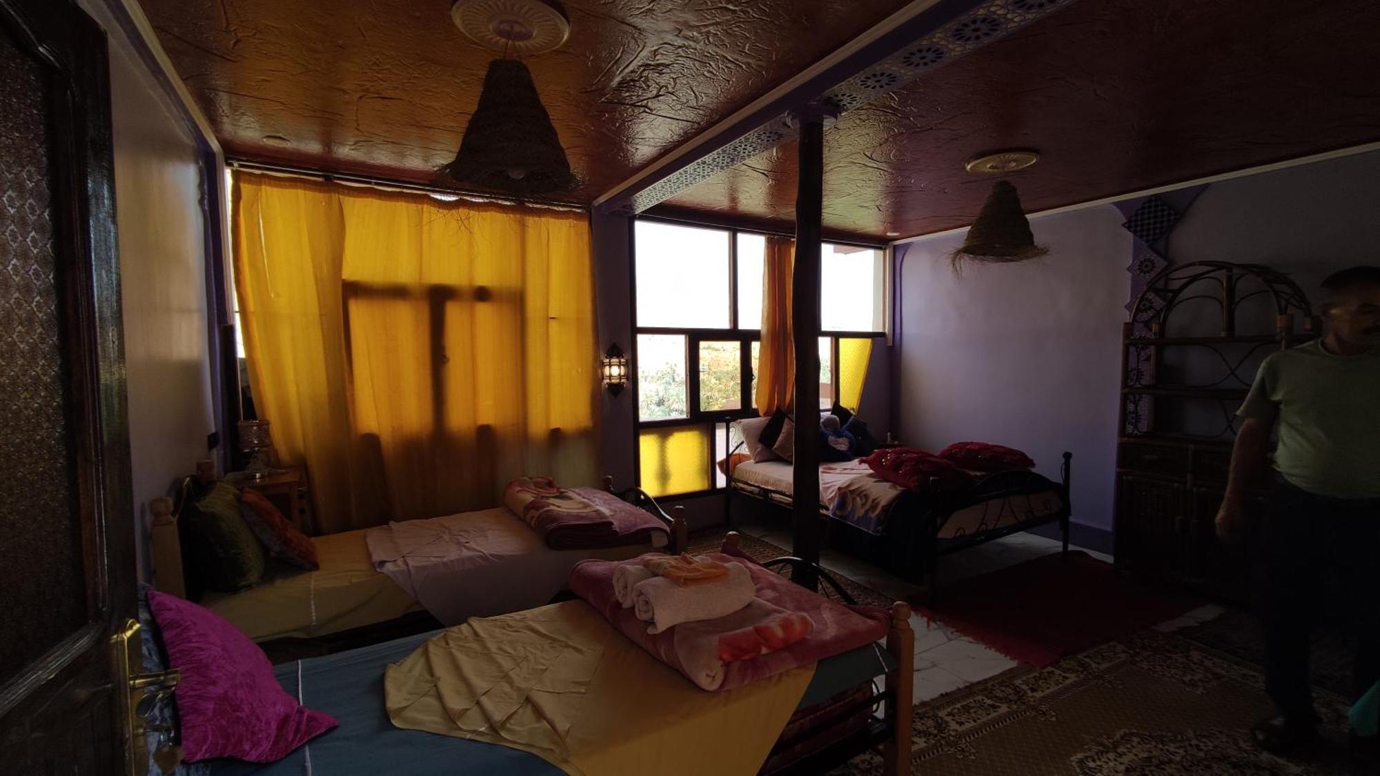 Guesthouse Panorama Todra 티네히르 외부 사진
