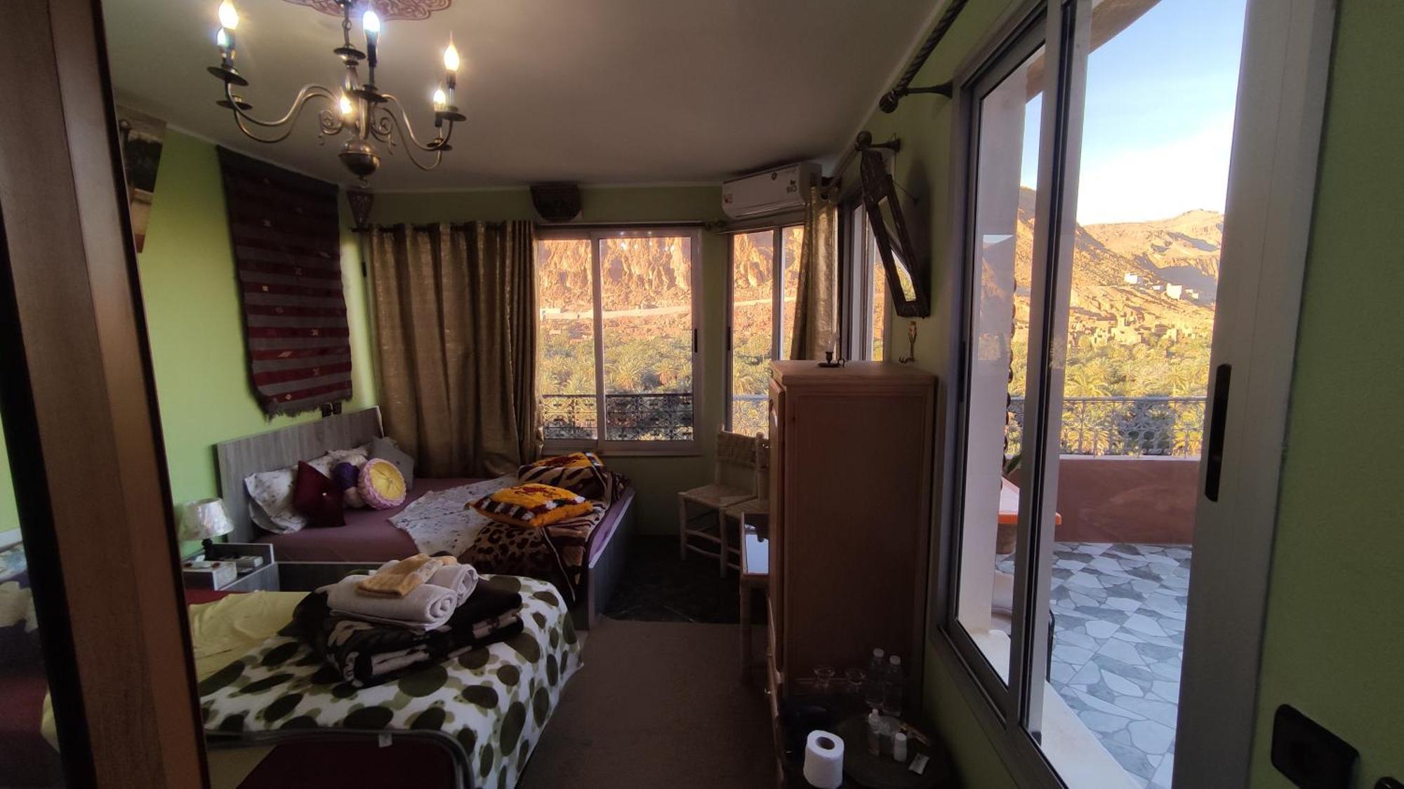 Guesthouse Panorama Todra 티네히르 외부 사진